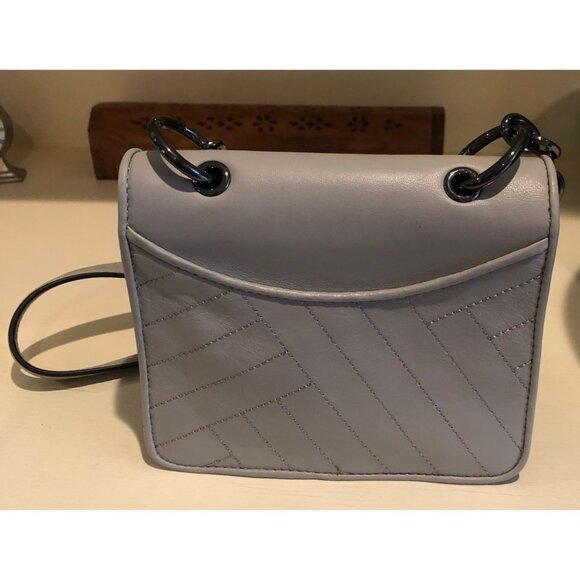 TORY BURCH Alexa Quilted Chain Shoulder Crossbody Bag Concrete Grey - Picture 5 of 12